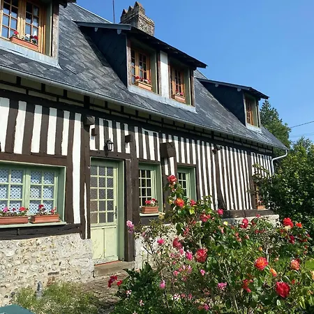 Nyaraló Lovely Norman Half-timbered House, La Raoult *